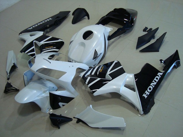 Blanc Noir Carénages Moto Honda CBR 600 RR 03-04 Blanc Noir Carénages Moto Honda CBR 600 RR 03-04
