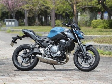 Bleu Foncé Carénage Moto Kawasaki Ninja Z650 2017-2019 Pas Chère