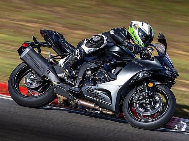 Noir Mat Carénages Moto Kawasaki ZX6R 2023-2025
