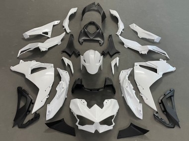 Blanc Noir Carénage Moto Kawasaki Ninja 500 EX500R 2024-2025 Pas Chère