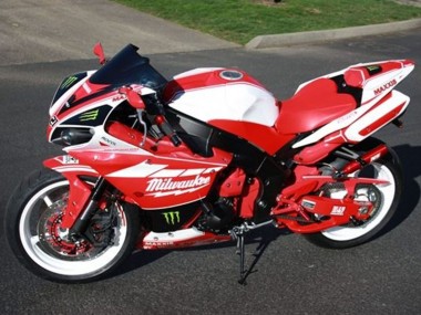 Blanc Rouge Noir Vert Milwaukee Maxxis Monstre Carénage Moto Yamaha YZF R1 2012-2014 Pas Chère