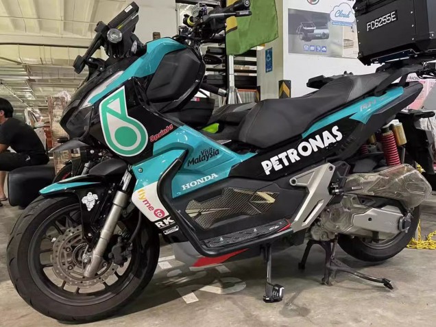 Bleu Vert Rouge Noir Brillant Petronas Carénage Moto Honda ADV150 2018-2021