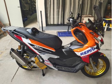Orange Blanc Rouge Bleu Repsol Red Bull Carénage Moto Honda ADV160 2022-2024 Pas Chère