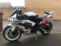 Heureusement, j'ai pris la bonne décision, j'ai impressionné par la qualité de ceux-ci. Pour ce prix, vous ne pouvez littéralement pas trouver mieux. Une fois client satisfait :)